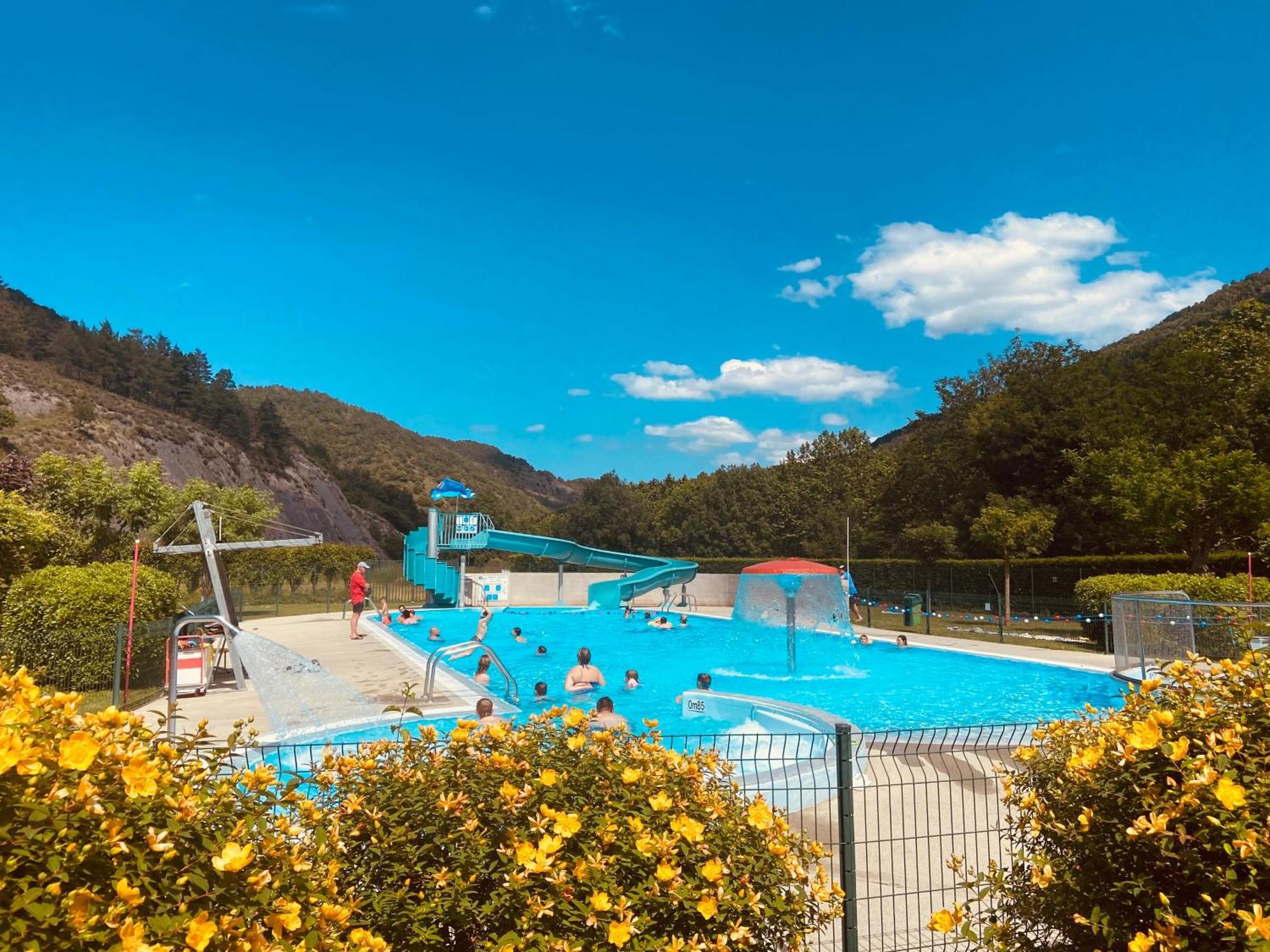 Private Riverside Villa With Breathtaking Views Axat Εξωτερικό φωτογραφία